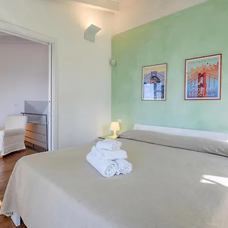 Awesome In With Kitchenette Feriehus Zoagli
