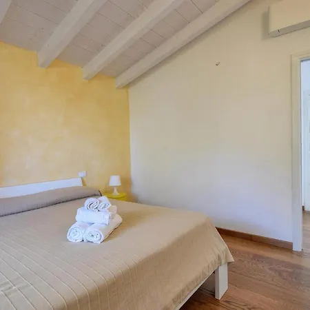 Awesome In With Kitchenette * Zoagli